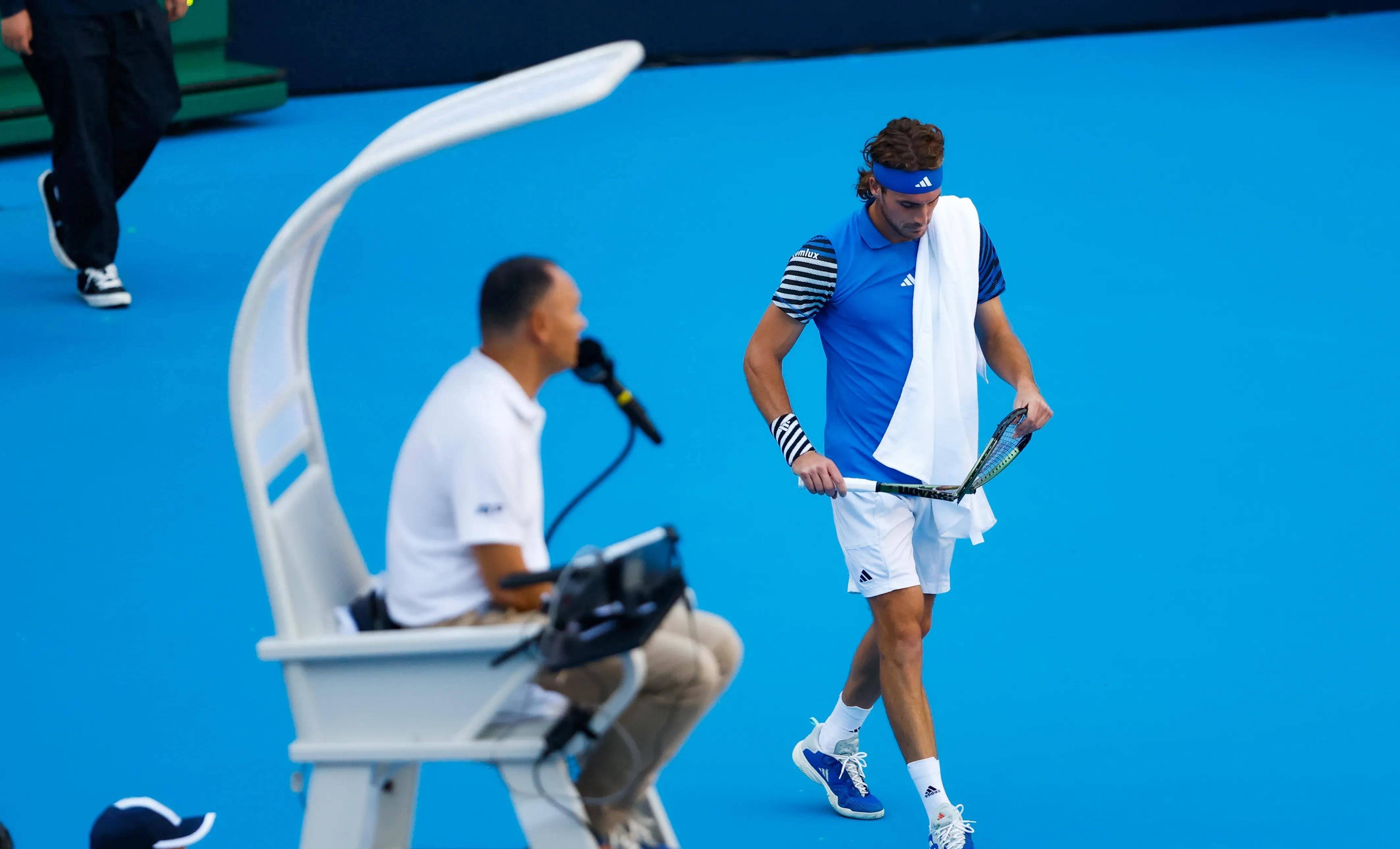 开云体育-世界网球队绝杀意大利网球队，西西帕斯制霸全场