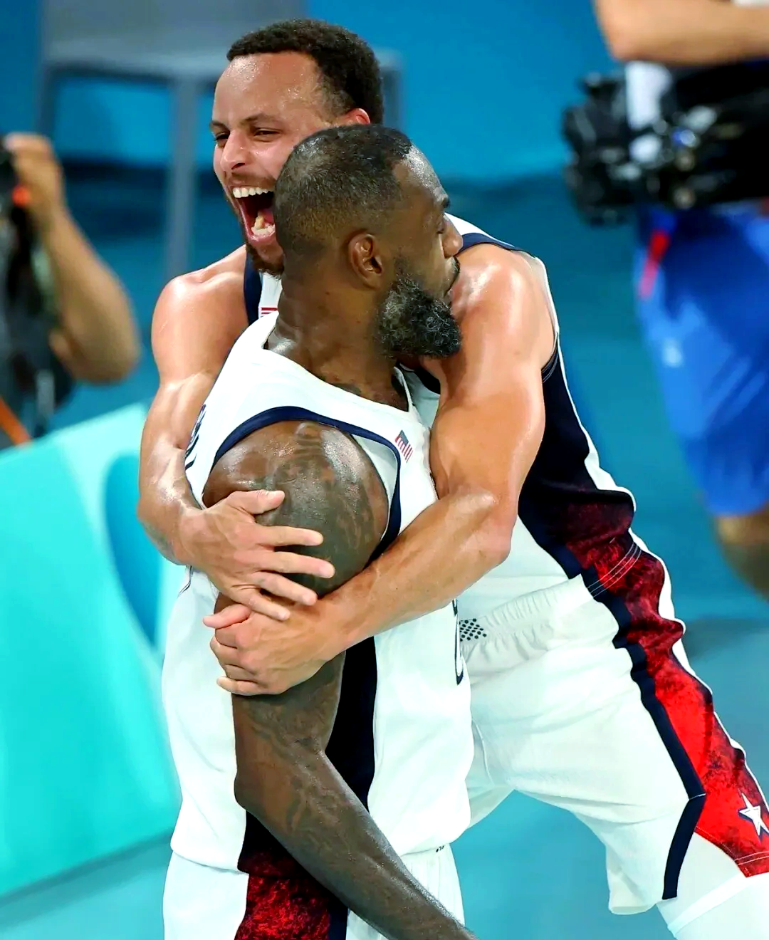 塞尔维亚男篮险胜美国男篮，恩比德打破历史纪录的简单介绍