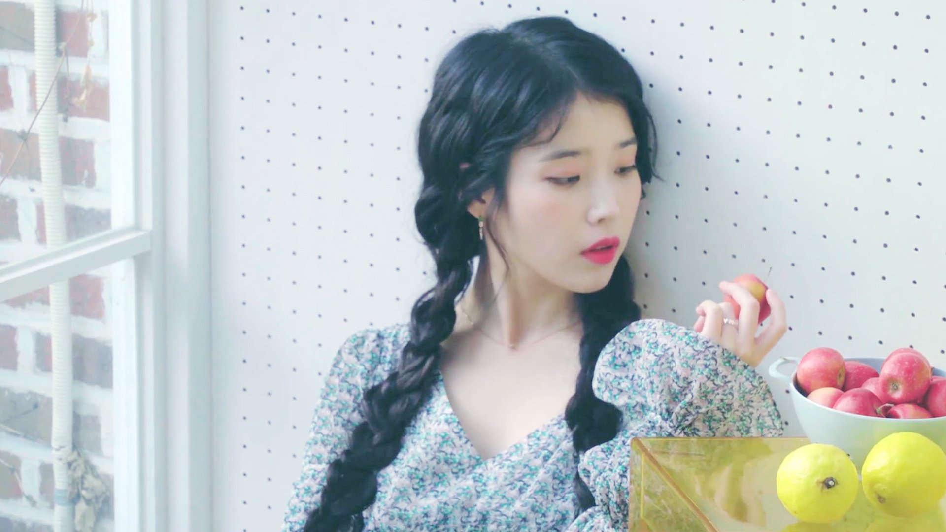 圣光破夜，拉什福德主宰年度焦点之战的战术与意志力解析