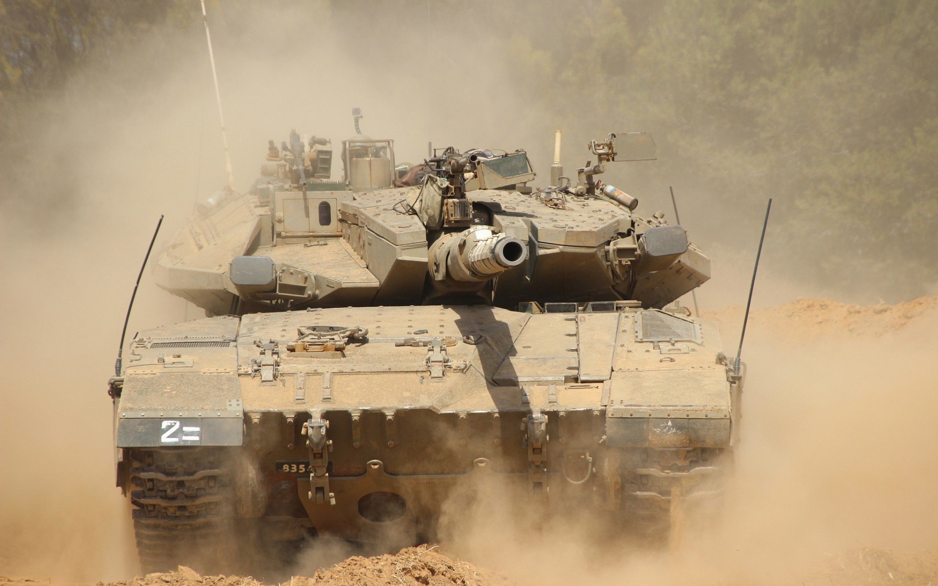 足球双城记，南非轻取韩国，贝林厄姆在意甲焦点战中接管绿茵