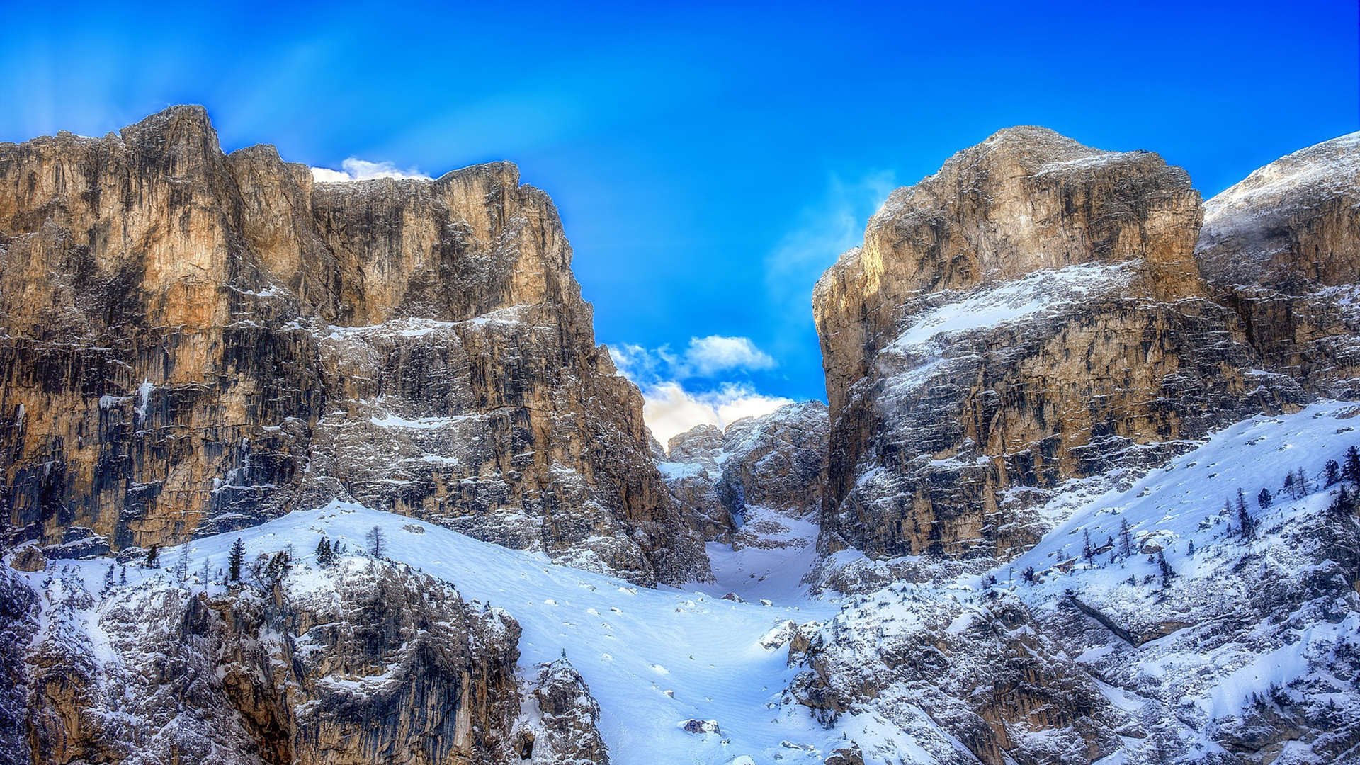 开云体育入口-冰与火之歌，团队稳胜与英雄主义—足球世界的两极华章