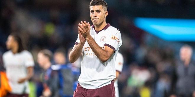 开云官网-英超争冠之夜，贝恩关键节点连续得分